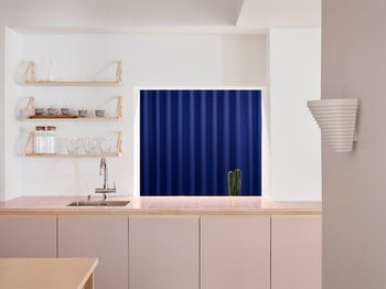 Artek Aalto seinähylly 112B, koivu, sisustuskuva