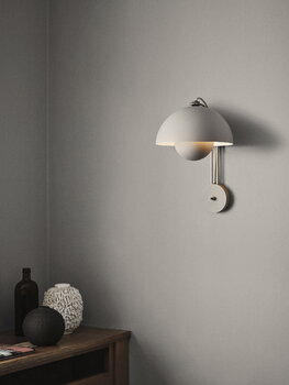 &Tradition Flowerpot VP8 wall lamp, matt light grey, decoration image