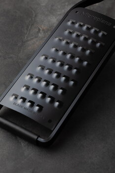 Microplane Black Sheep Series Extra Coarse raastin, sisustuskuva