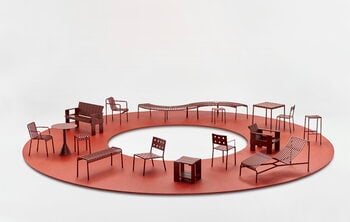 HAY Palissade table, 82,5 x 90 cm, iron red, decoration image