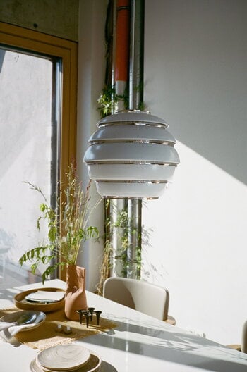 Artek Aalto pendant A331 "Beehive", white - chrome, decoration image