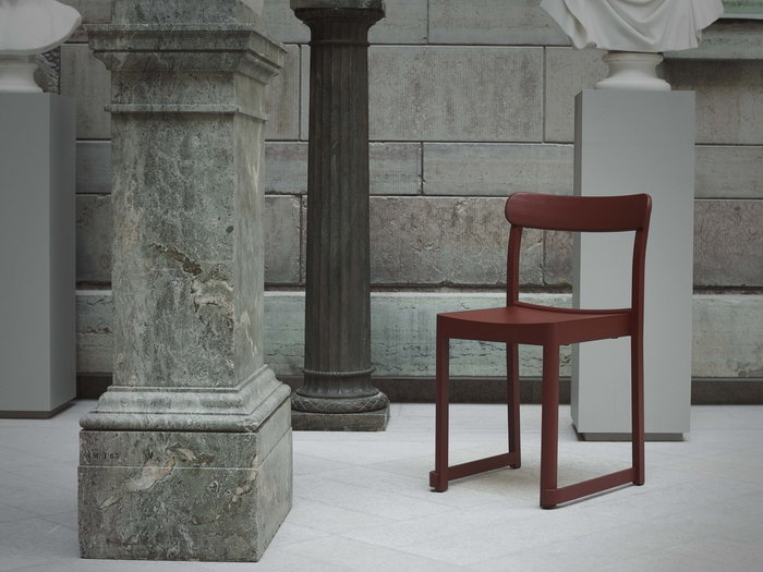 Julkiset tilat Artek Red Beech