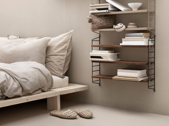 Säilytys Makuuhuone String Furniture Brown Wood Walnut Beige Metal